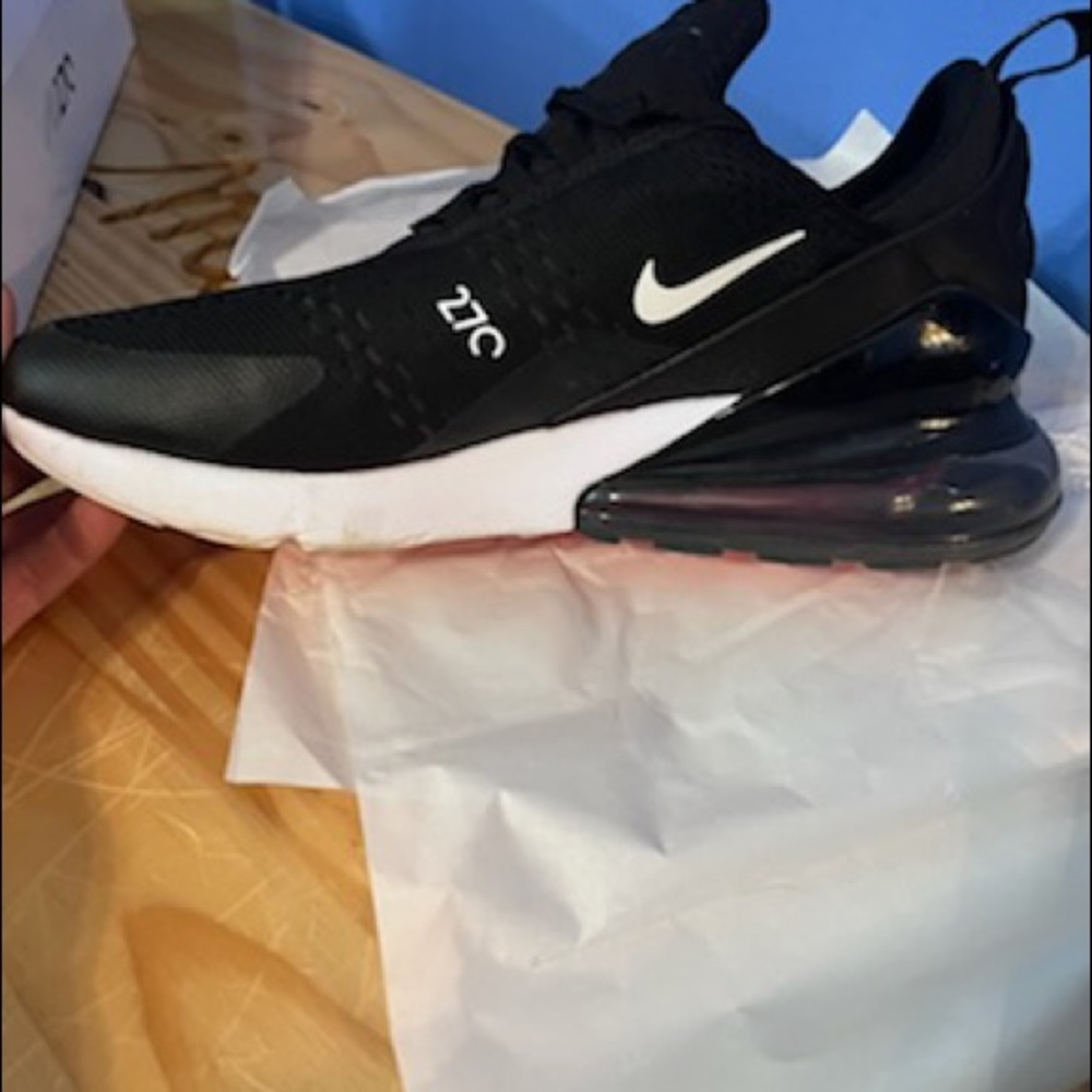 Men Nike shoes